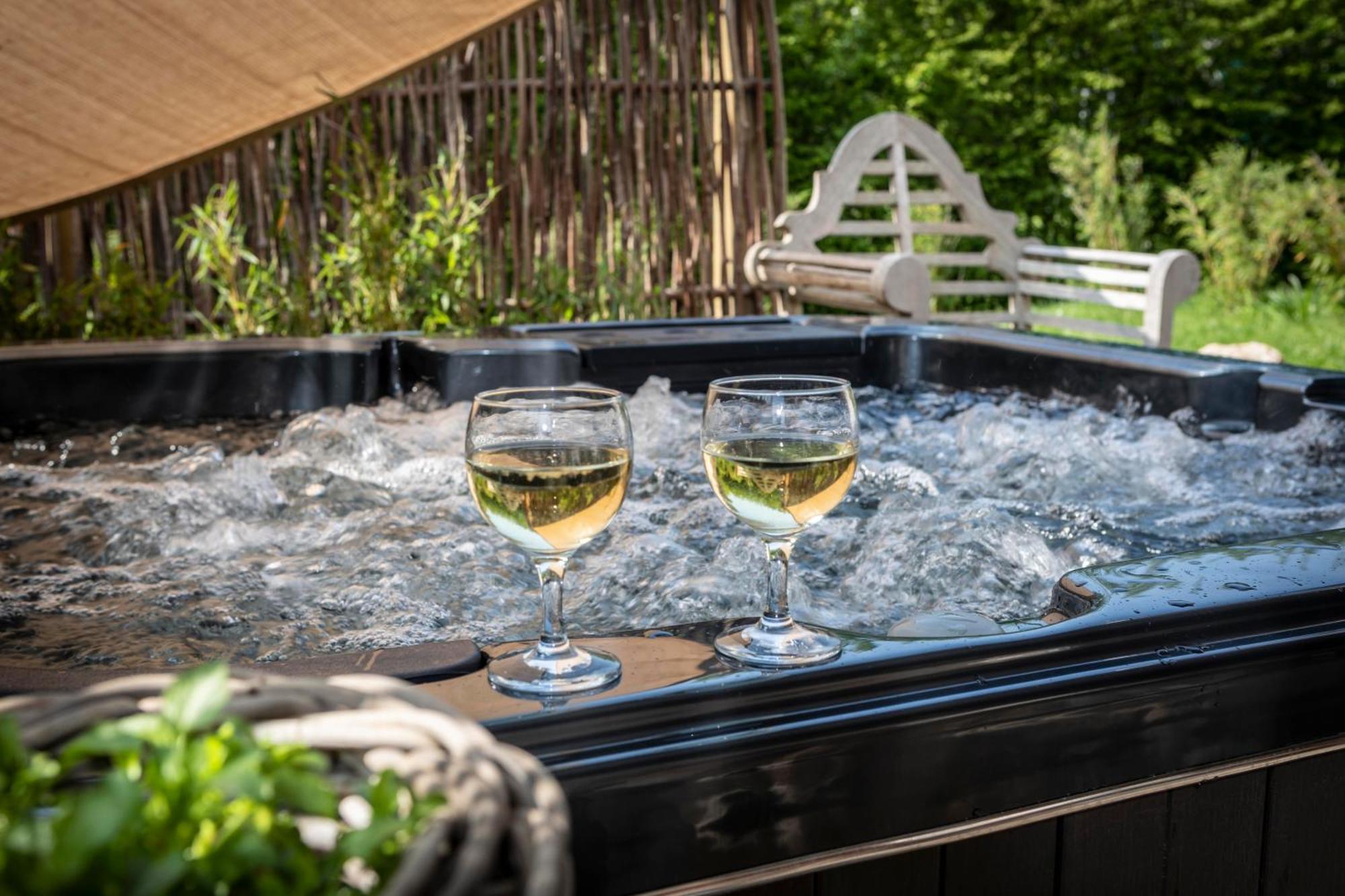 Du Cote De Chez Jeanne, Suite แวร์วีเย ภายนอก รูปภาพ